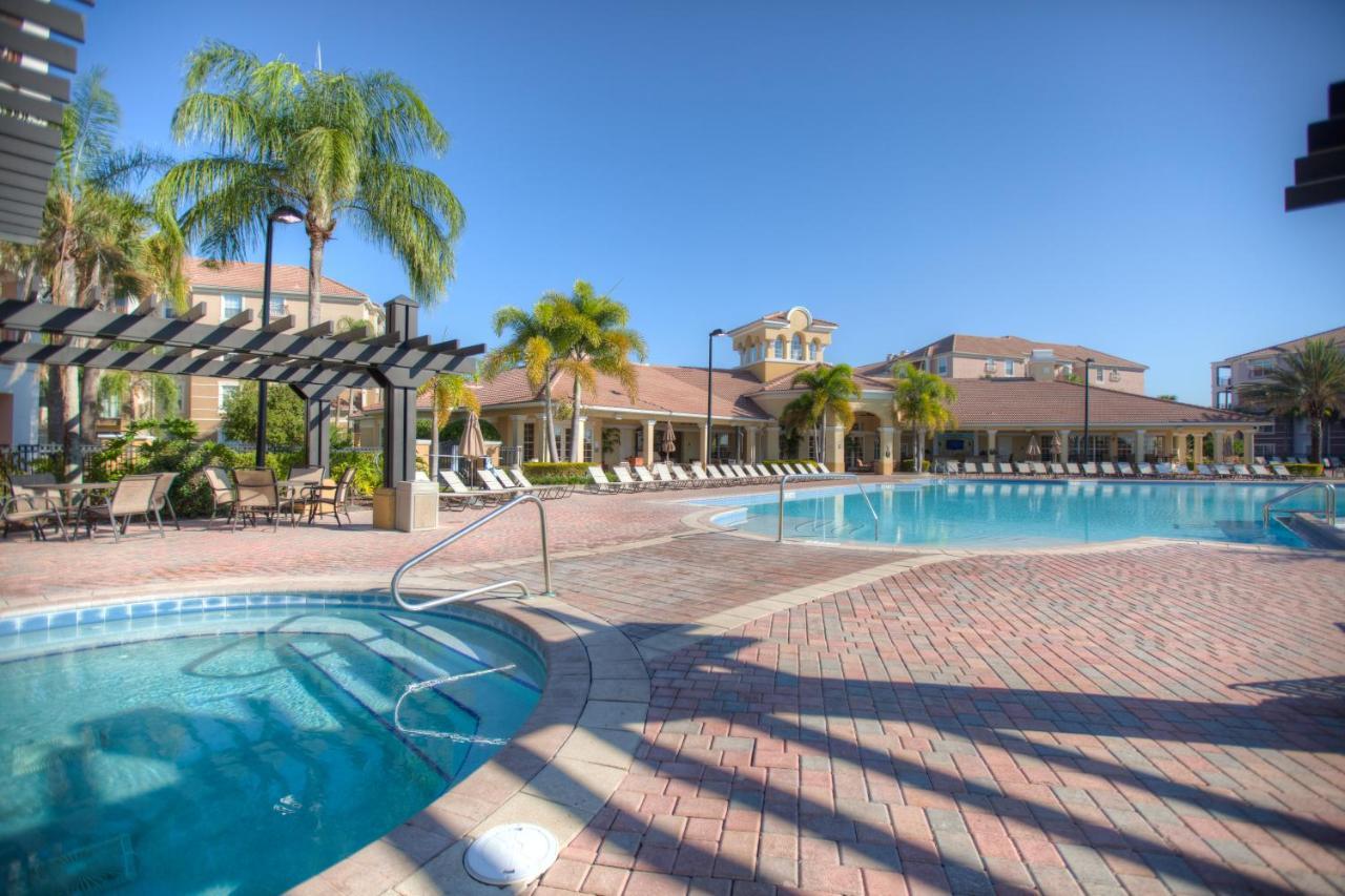 Stylish Condo At Vista Cay Resort Minutes To Wdw オーランド エクステリア 写真