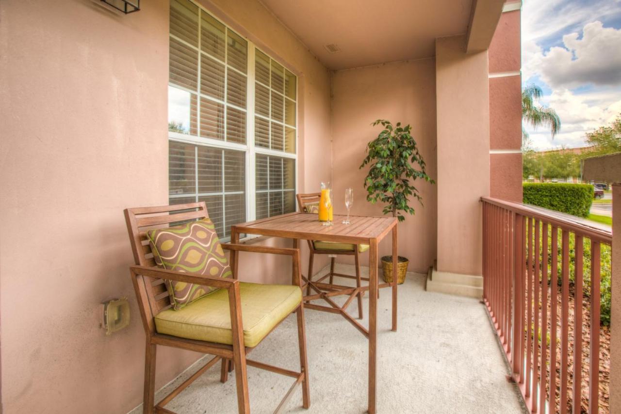 Stylish Condo At Vista Cay Resort Minutes To Wdw オーランド エクステリア 写真
