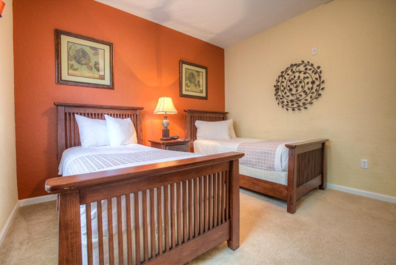 Stylish Condo At Vista Cay Resort Minutes To Wdw オーランド エクステリア 写真