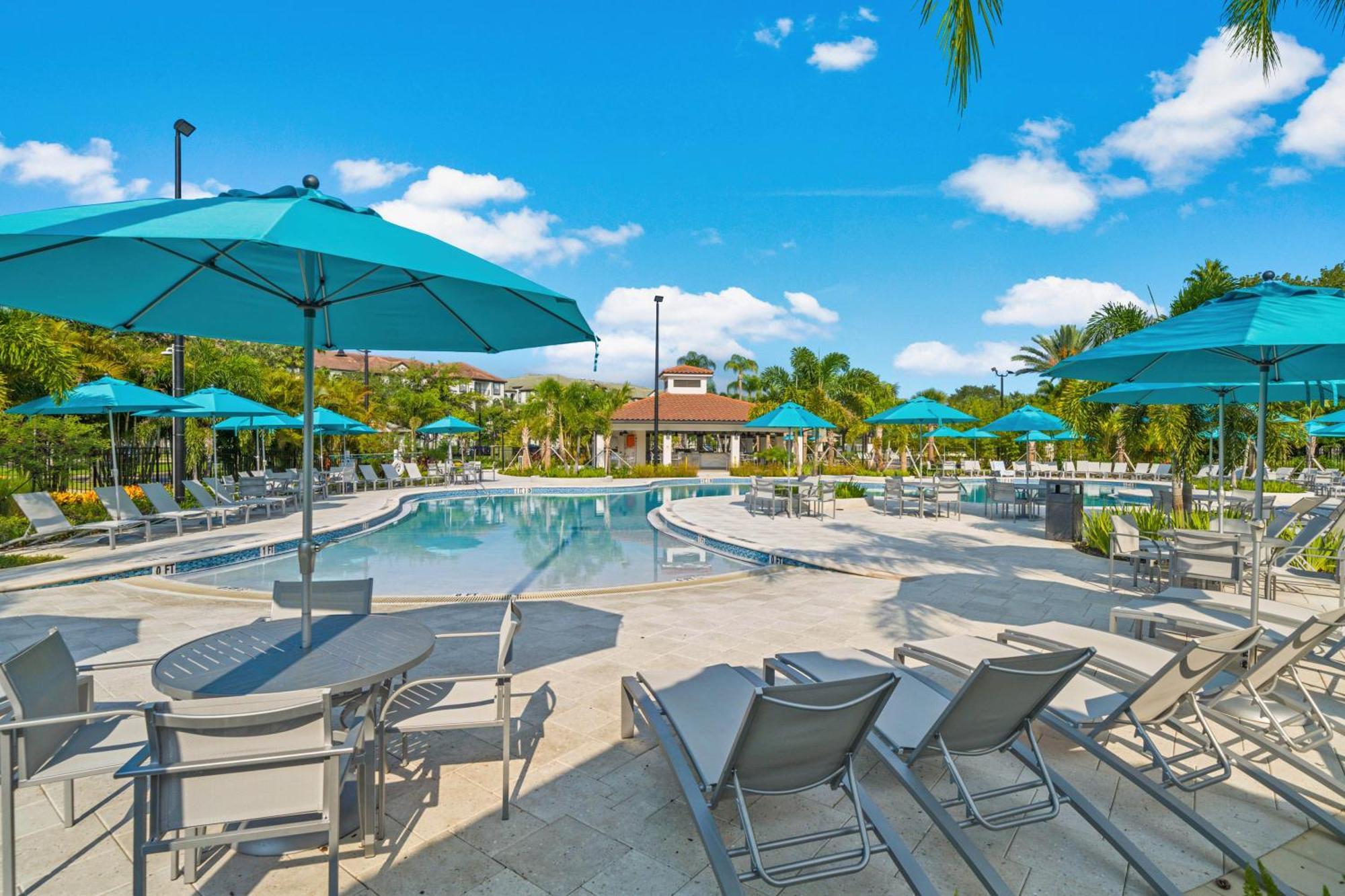 Stylish Condo At Vista Cay Resort Minutes To Wdw オーランド エクステリア 写真